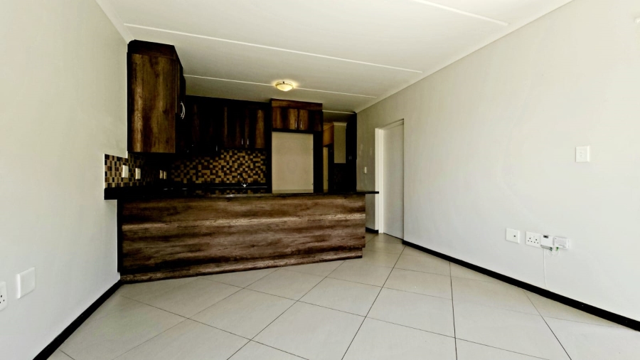 2 Bedroom Property for Sale in Buhrein Western Cape